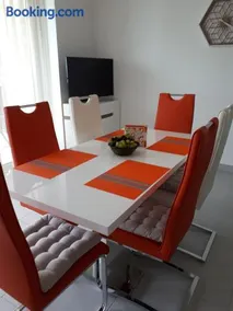 Balaton Exclusive Apartman - Image 2