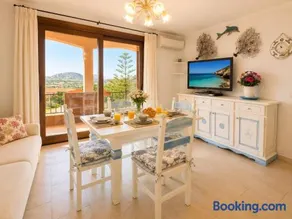 B&W Sea View Two Bedroom Apartment with Pool Near the Beach - Image 4