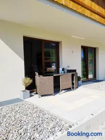 Kinderfreundliche Wohnung mit Terrasse | Skifahren in der Nähe - Image 3