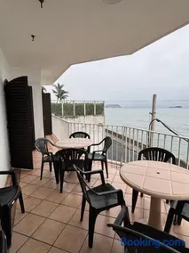 Apartamento Frente Mar Com Varanda e Vista Incrível - Conforto e Espaço - Image 2