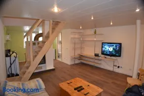 Kajaka Beach Area Holiday Home - Image 1