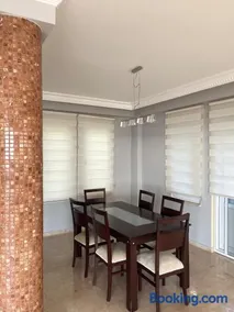 Villa with pool in Goldcity tourism complex - Image 2