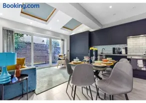 Three Bedroom Home - Perfect for Large Groups - Image 3