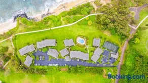 Oceanfront & Oceanview Pool View Fully Renovated Walk to Lydgate Beach - Image 4