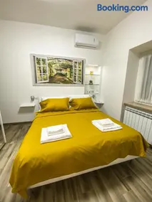 Exclusive Mood Apartment - Image 1