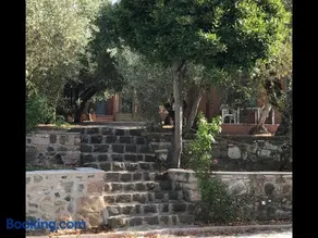 Pefka Rooms - Image 4