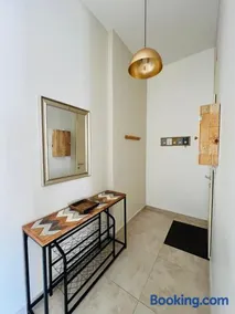 Le Théâtro - Image 3