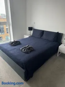 Modern Hi-rse 1bedroom Apartment - Image 2