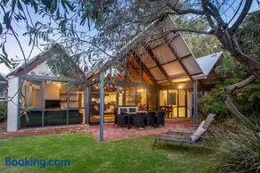 Whalers Cove Villas - Image 1