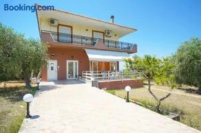 Dreamy Villa - Image 1