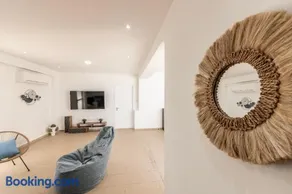 Fig Tree Penthouse 2 - Image 4