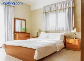 Blue Horizon Stone House Resort at Keratokampos - Image 2