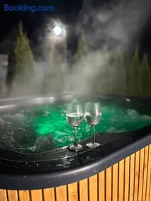 Domki Pod Łysicą- basen jacuzzi sauna - Image 3