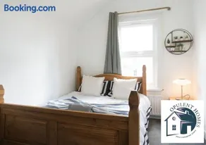 Contactor Stay, Reading Town Centre 4 Bed House, Large House with 2 bath - Image 3