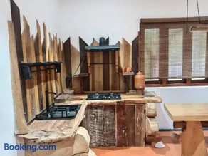 The Wood Cottage - Image 4