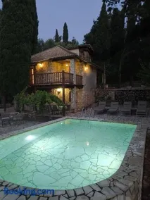 Kefalonian Luxury Villas - Image 1