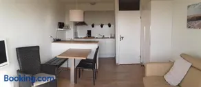 Vakantiestudio De Zeeparel De Panne met zwembad - Image 3