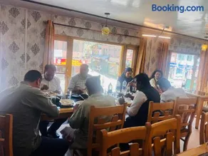HOTEL FOOD POINT & Restaurant - Image 2