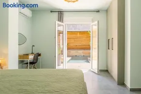 Sofia Luxury Villa - Image 2