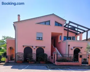 La Chiocciola Apartments - Image 1