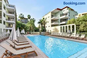 Appartement Port Prestige - terrasse - piscine - parking - Image 2