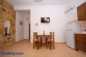 Christina Apartments - Image 3