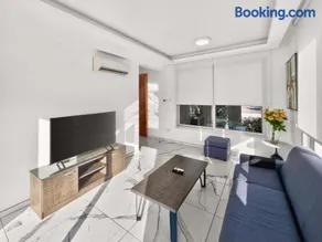 Alassia Blue Villa - Image 4