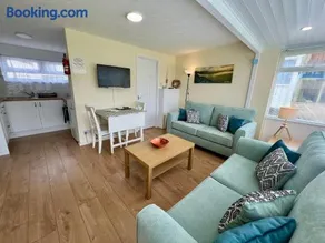 Beach Cottage 71 Golden Bay - Cosy Coastal Escape - Image 2
