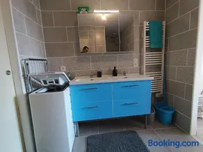 Appart complet 3 chambres calme facture et repas possibles - Image 2