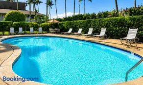 Beachfront - AC - 2 min Walk to Beach - Garden Corner Unit - 3 Pools - Image 2