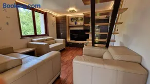 Pilis Hills View Deluxe House with Pool & AC near Bp - Image 3