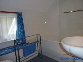 Tides Reach - Trebarwith Strand - North Cornwall - Sleeps 4 - 6 - Image 4