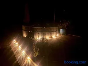 Caitríona's Cottages - Adult Only Pet Friendly - Hot Tub, Sauna, Pool - Sleeps 4 - Image 2