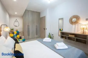 Staianna Suites-Elegante Suite Mouria - Image 2
