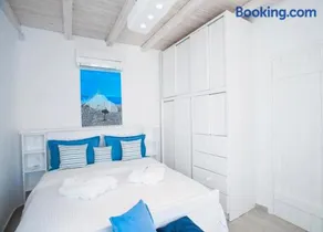 Luxury Sea House By Blue Waters Mykonos - Image 5