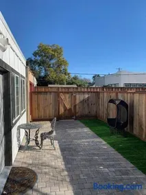 Private Cozy Retreat near Downtown Salinas! - Image 5