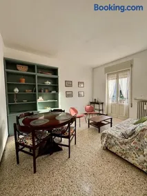 Panoramic apartment among the Oltrepò vineyards - Image 2