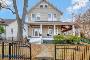 Spacious 5 BR house - 5 Min Walk to N-MC Stadium - Image 1