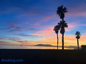 Marvellous Malaga Mediterranean and Mountain Views - Image 2