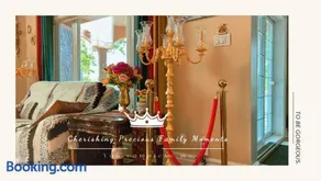 Luxury Riverside Villa with Magnificent RiverViews - Image 2