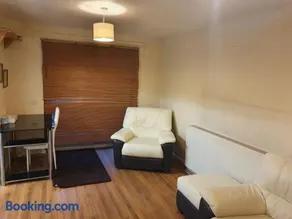 Olympus Apartment - Image 4