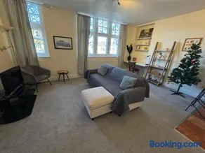 Luxury Apartment in Historic Chislehurst - Image 2