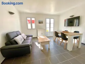 AGATHE Bel appartement avec piscine - Image 4