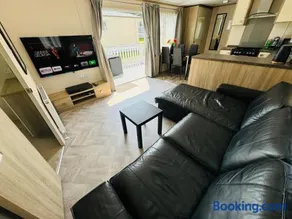 Rosa - Bournemouth Holiday Home - Image 3