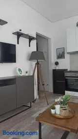 DOWN TOWN Luxurious Apartments - Image 3