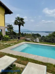 Lakeview Villa with Private Swimming Pool - Image 1