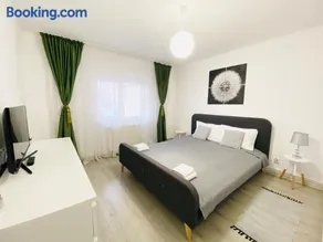 AV Apartment - Image 2