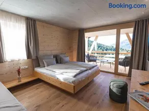 Berghotel Wald&Wiesn - Image 2