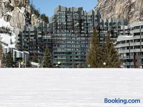 Val d'Isère - La Daille : Appartement 3 pièces cabine, 6 pers, skis aux pieds, balcon, parking inclus - Image 3