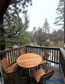 The Angel Lodge - Image 4
